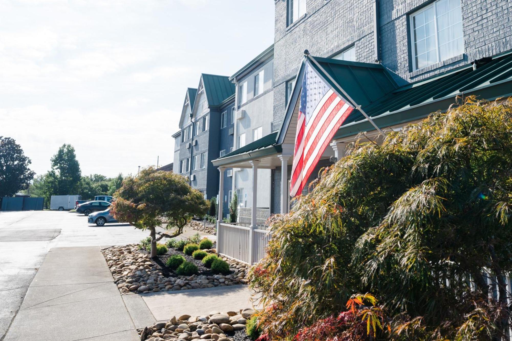 Mainstay Suites Knoxville Airport Alcoa Exterior photo
