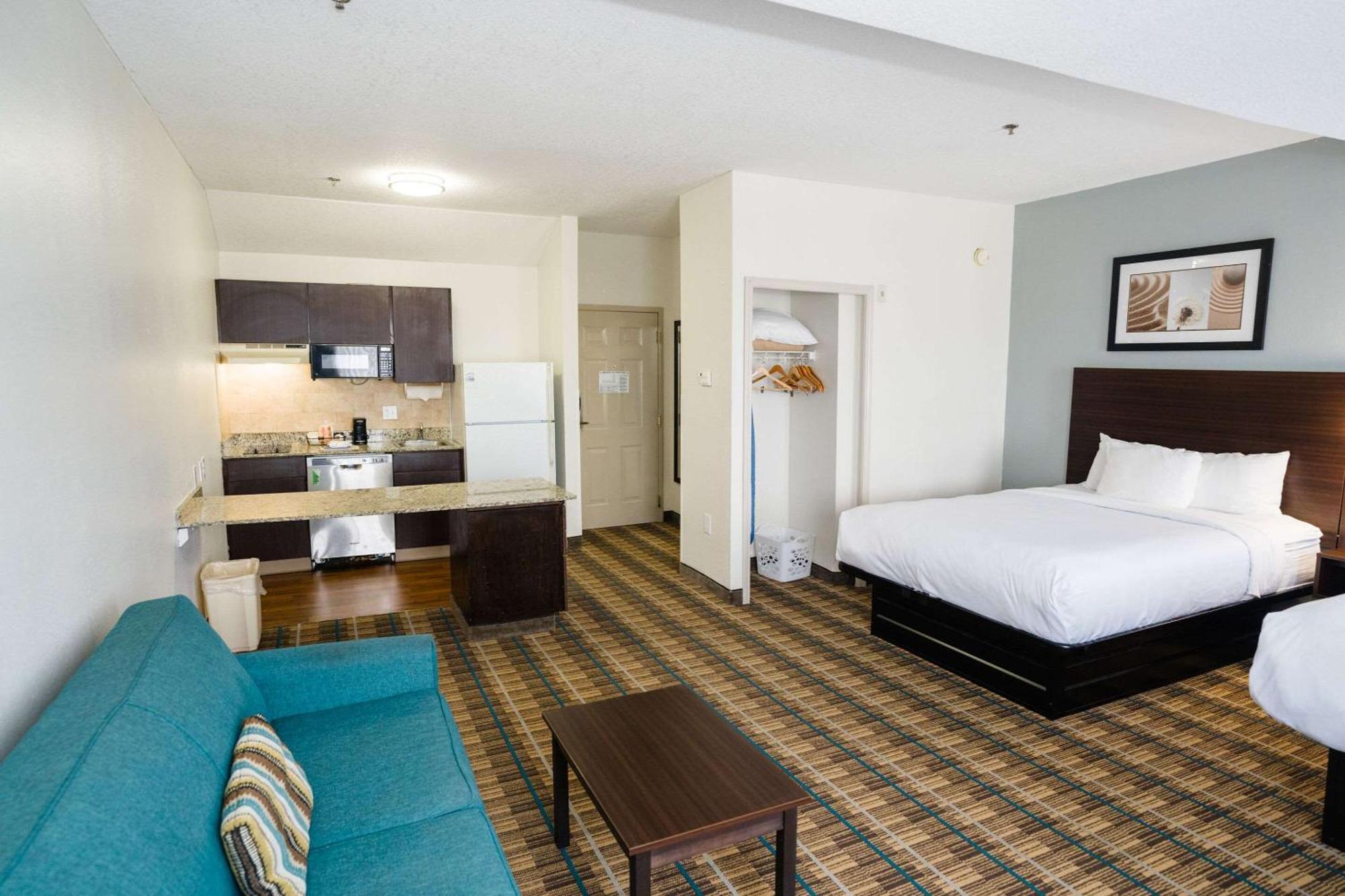 Mainstay Suites Knoxville Airport Alcoa Exterior photo